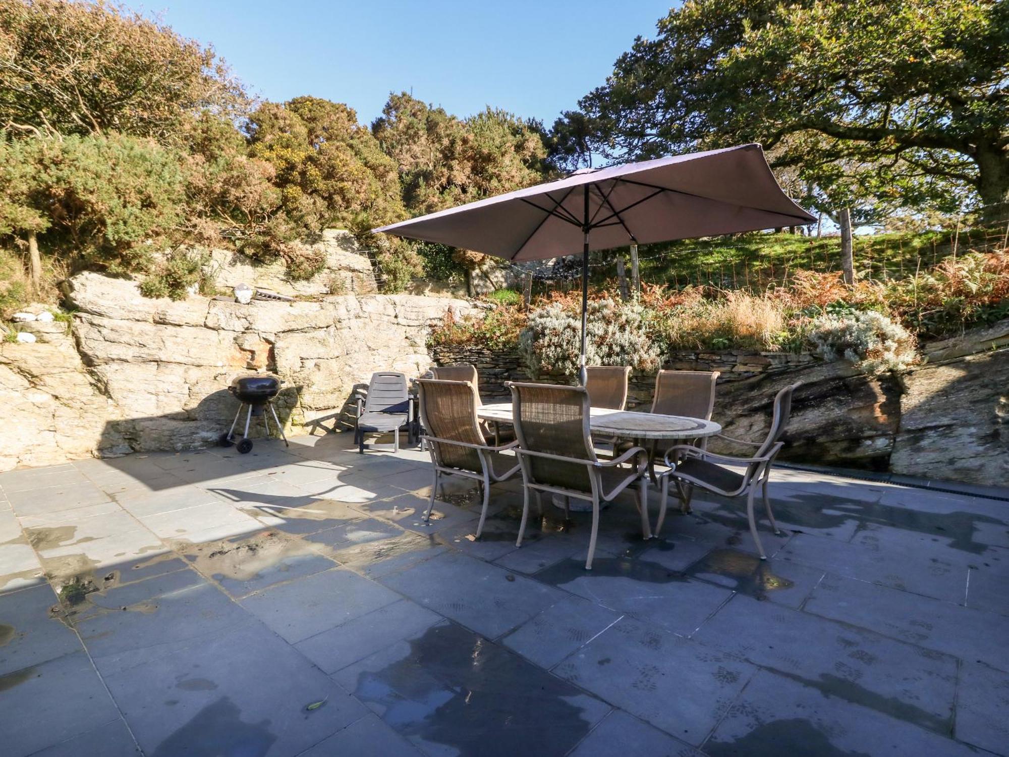Garth Morthin The Stables Villa Tremadog ภายนอก รูปภาพ